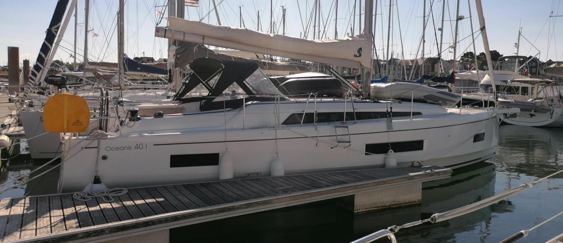 Voilier BENETEAU OCEANIS 40.1 2021 11