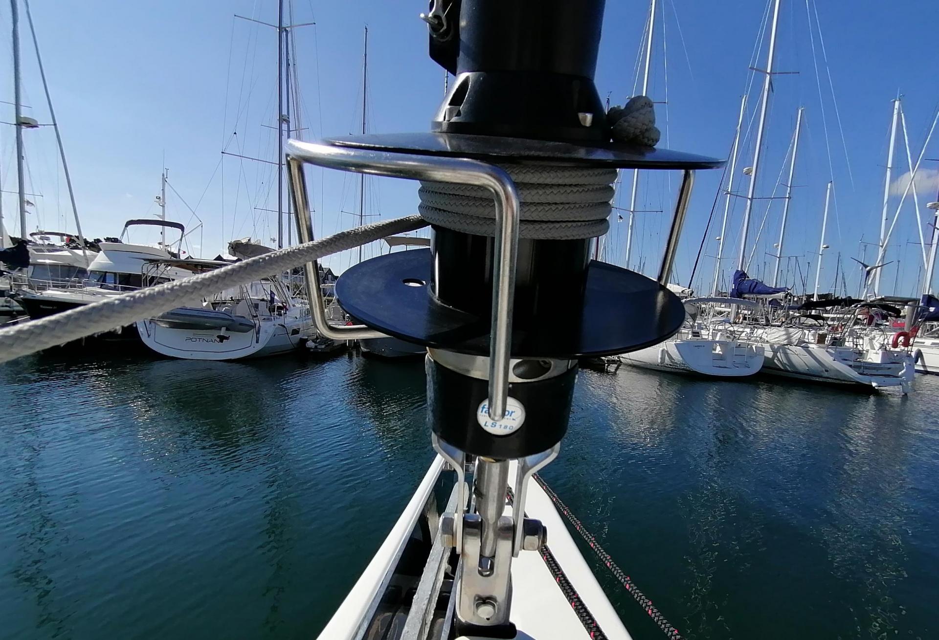 Voilier BENETEAU OCEANIS 40.1 2021 exterieur 17