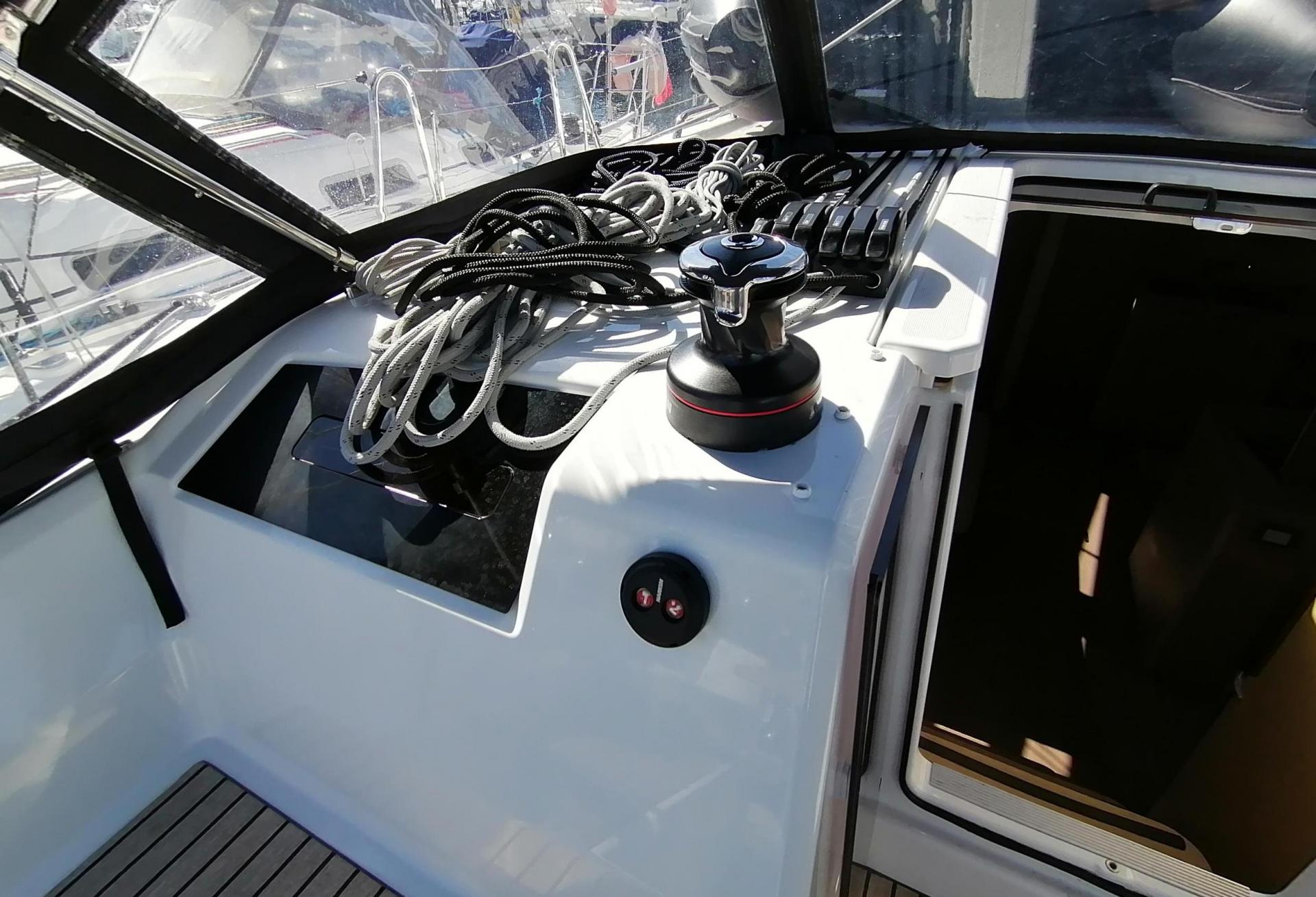 Voilier BENETEAU OCEANIS 40.1 2021 exterieur 22