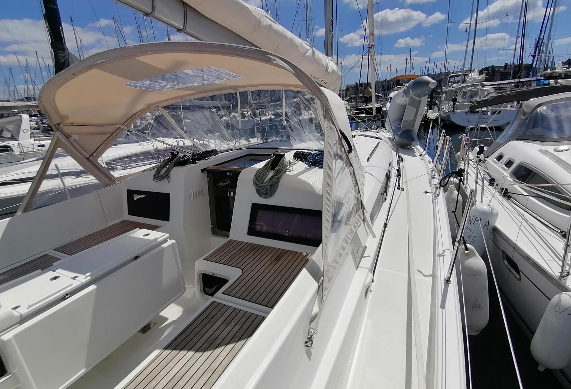 Voilier JEANNEAU - SUN ODYSSEY 440 2020 exterieur 7