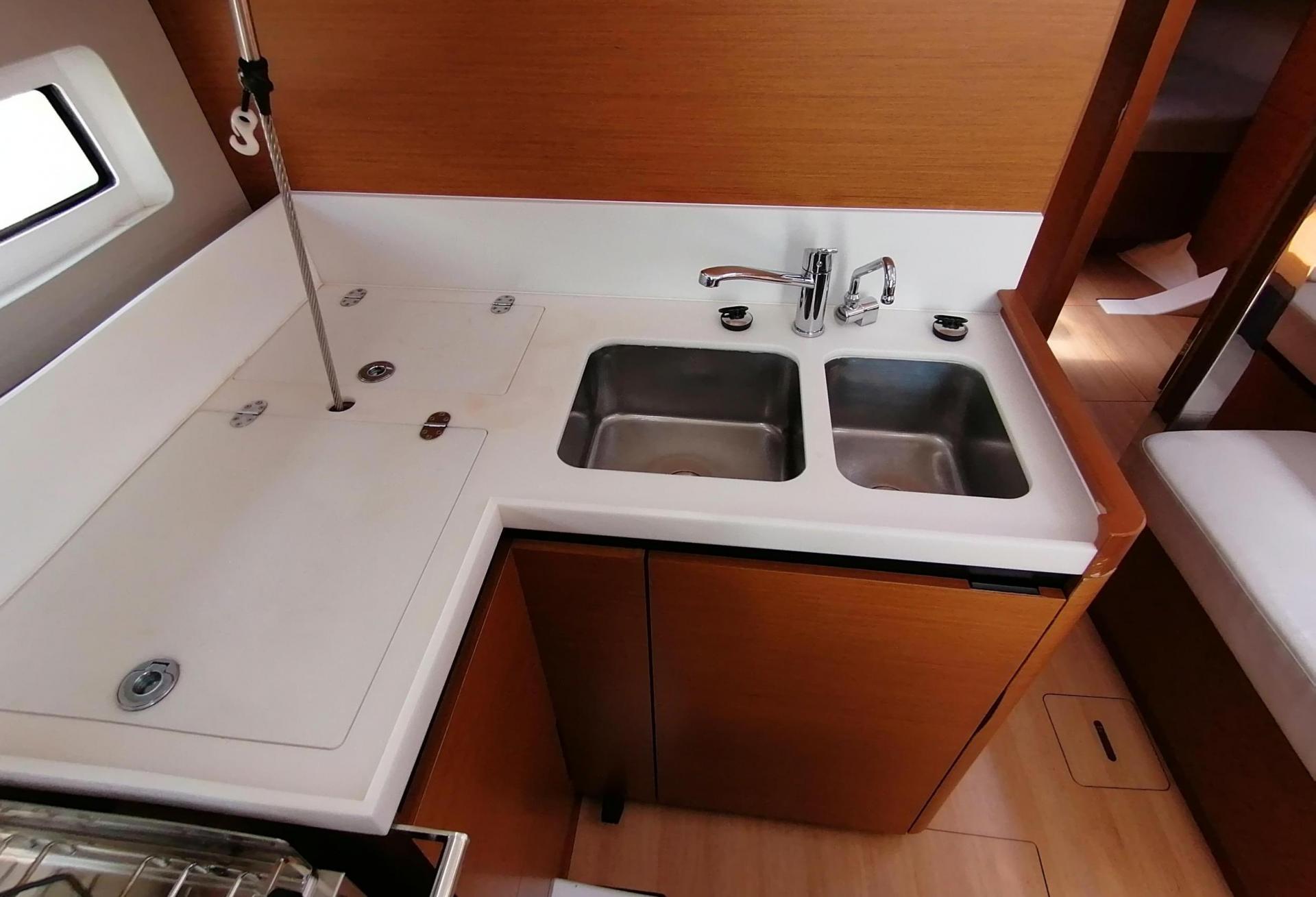Voilier JEANNEAU - SUN ODYSSEY 440 2020 interieur 6