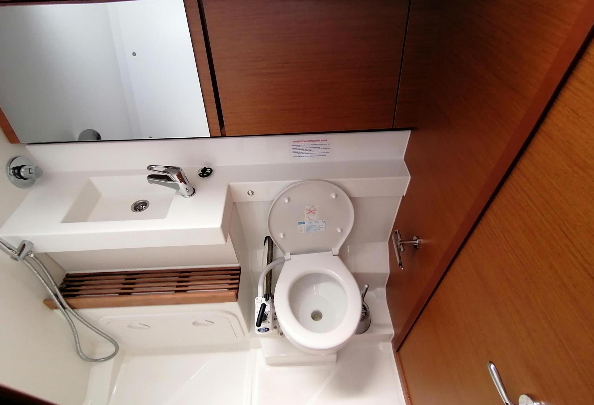 Voilier JEANNEAU - SUN ODYSSEY 440 2020 interieur 36