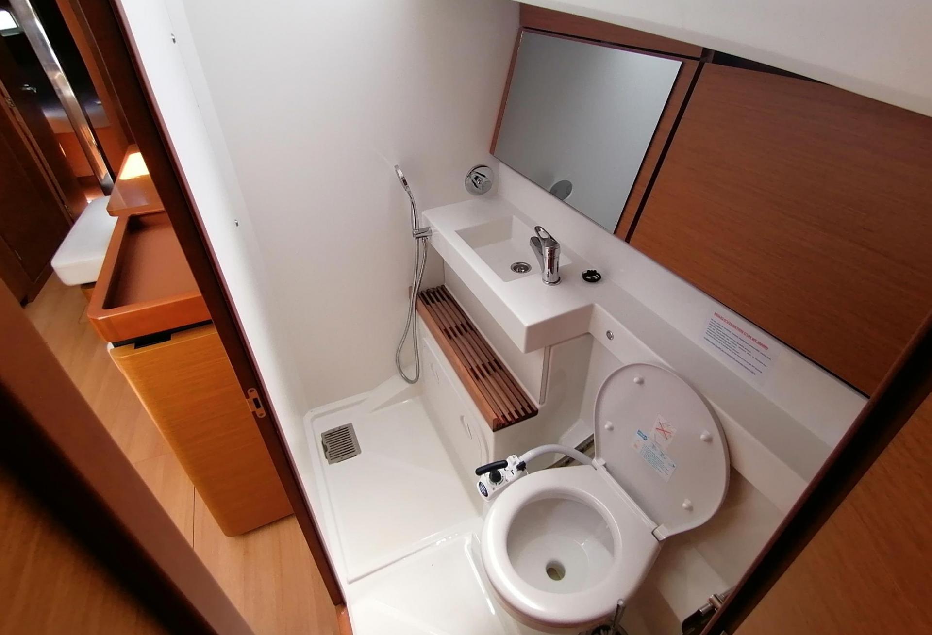 Voilier JEANNEAU - SUN ODYSSEY 440 2020 interieur 38
