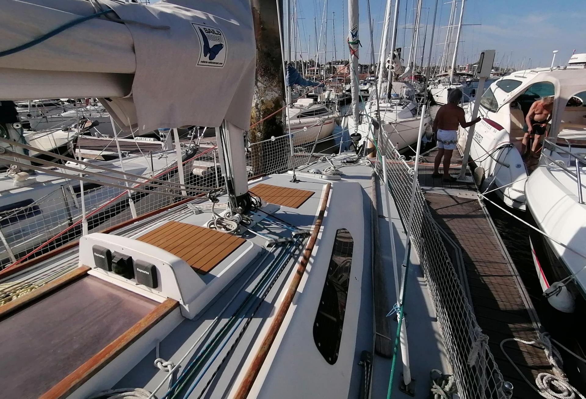 Voilier Westerly Tempest 31 - Biquille 1993 exterieur 6