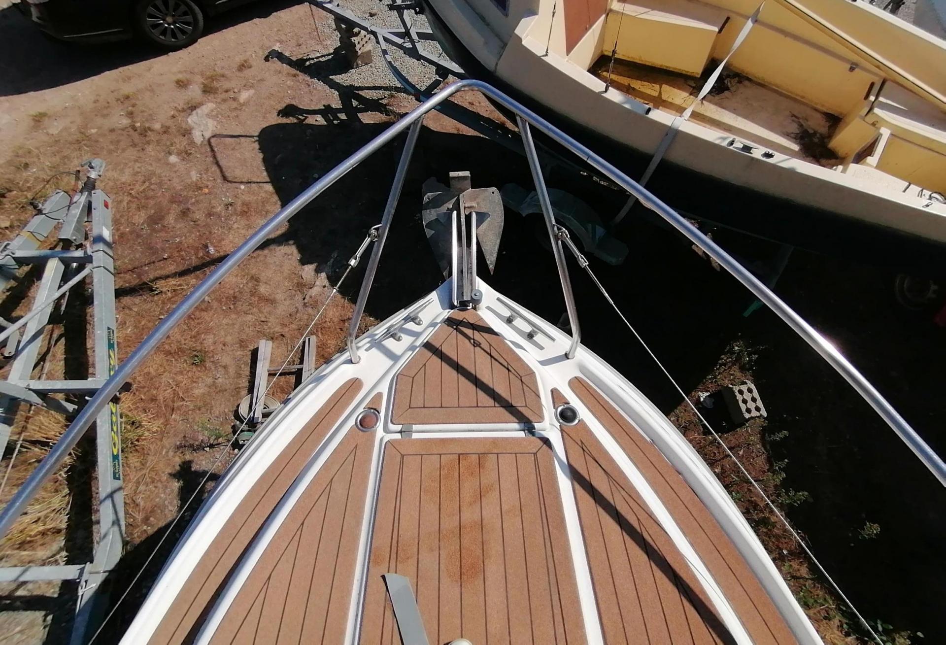 Bateau moteur Rocca Energy  1990 exterieur 14