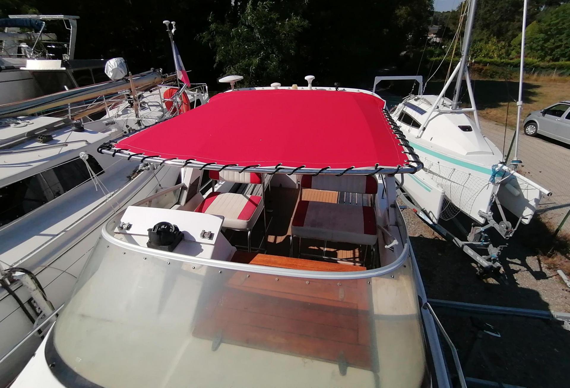 Bateau moteur Rocca Energy  1990 exterieur 16