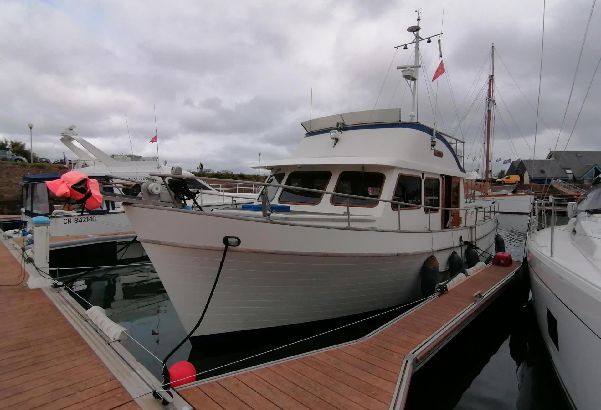 Bateau moteur TRAWLER EUROBANKER 414 1981 exterieur 3