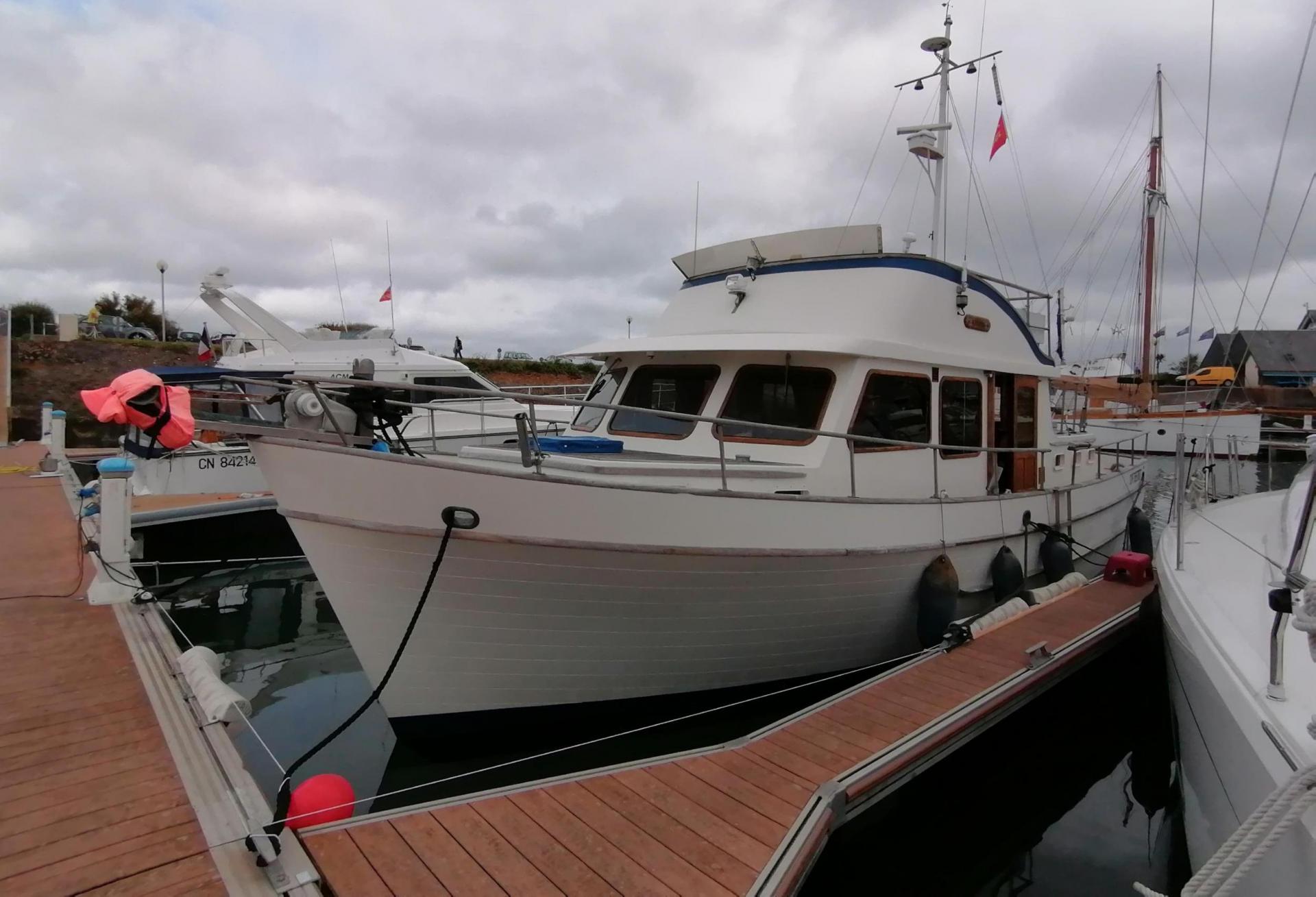 Bateau moteur TRAWLER EUROBANKER 414 1981 exterieur 4