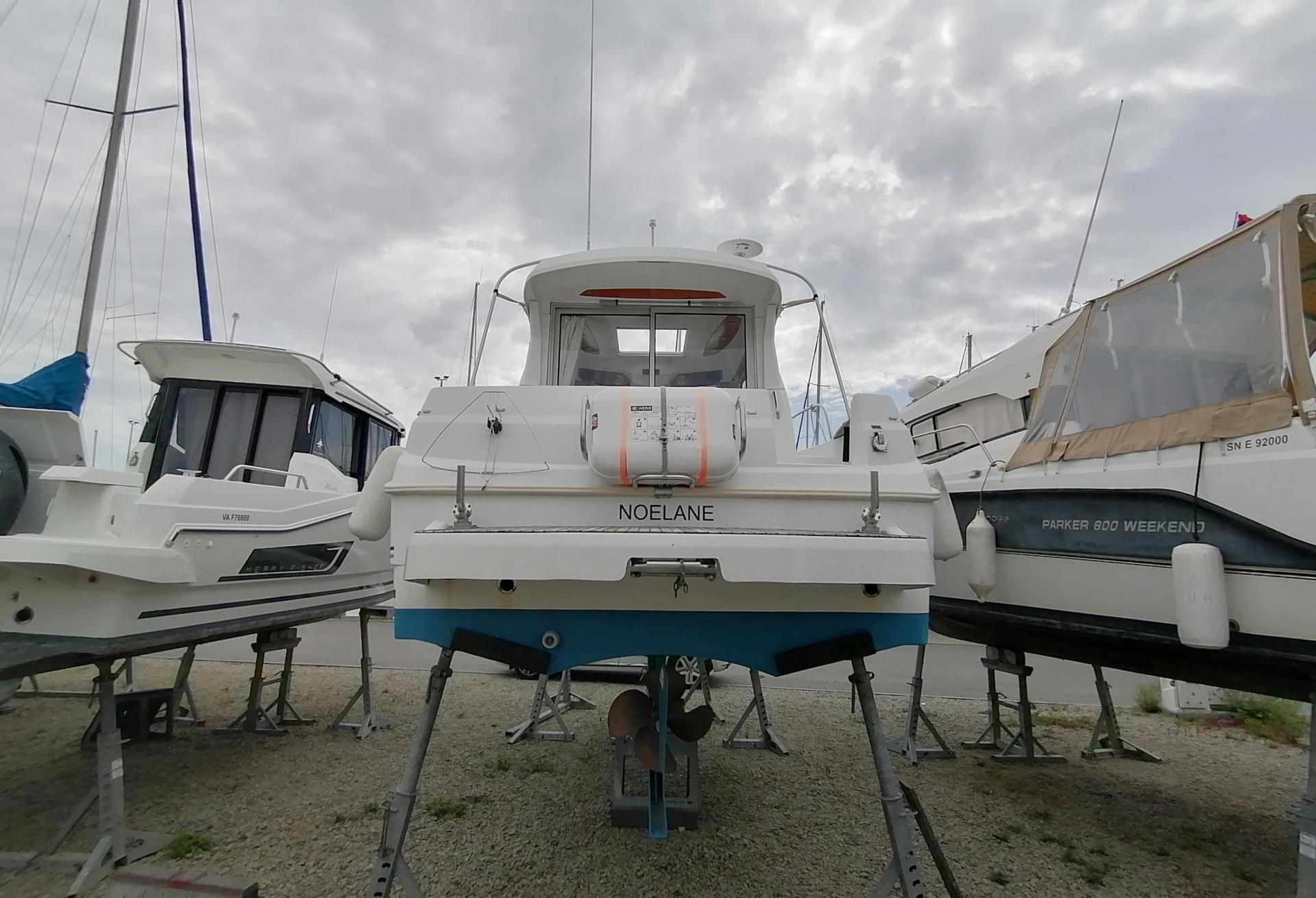 Bateau moteur Beneteau - Antares 8 IB 2009 exterieur 5