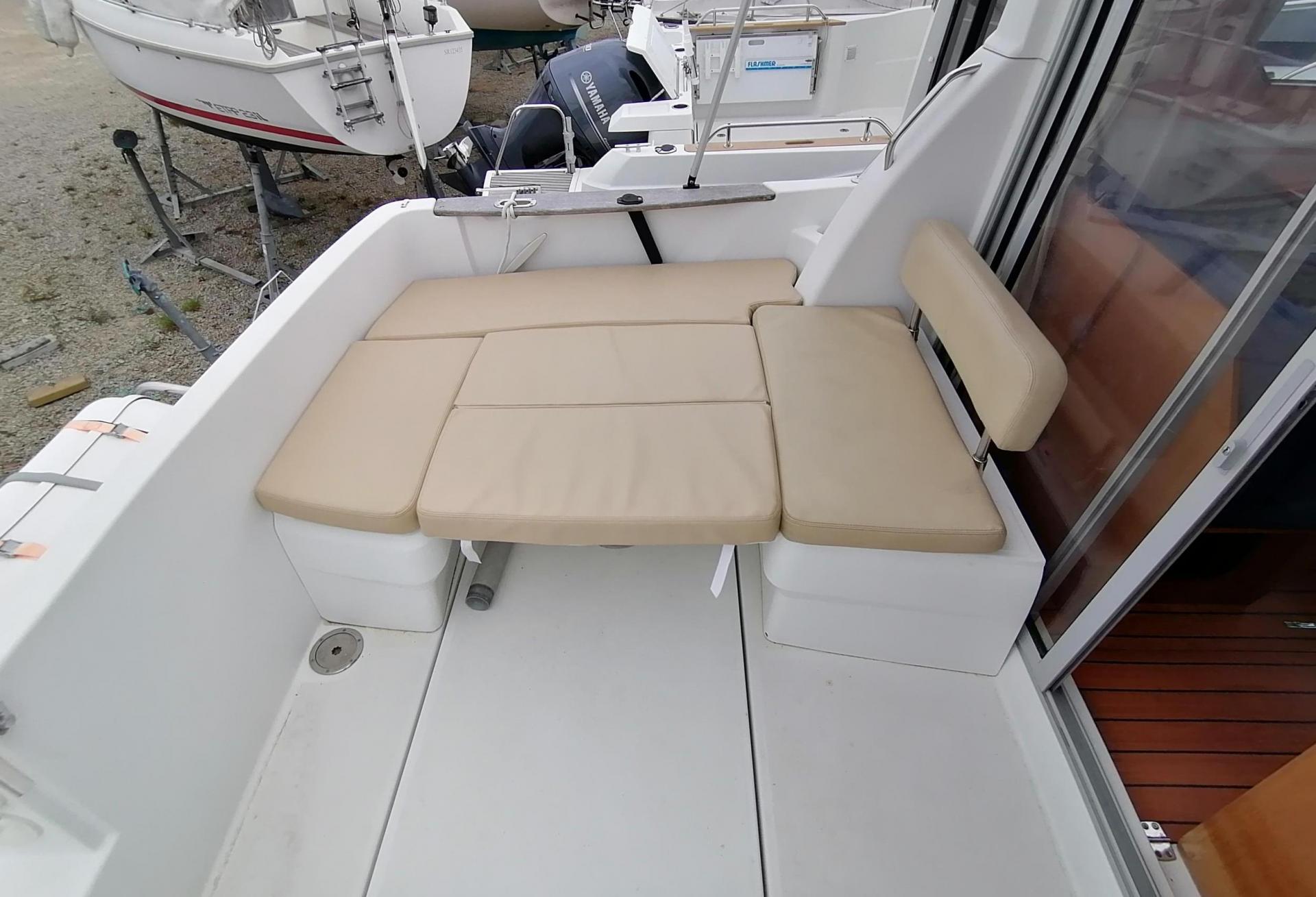 Bateau moteur Beneteau - Antares 8 IB 2009 exterieur 17