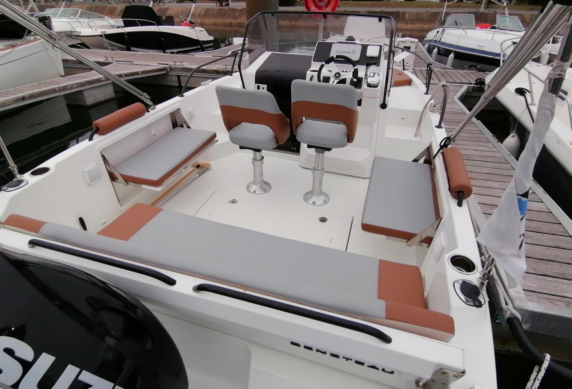 Bateau moteur Flyer 7 SUNDECK 2020 exterieur 10