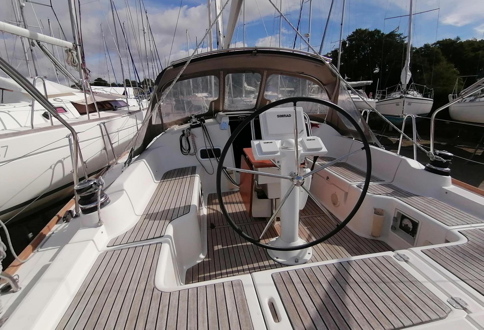 Voilier BENETEAU OCEANIS 37 2013 exterieur 9