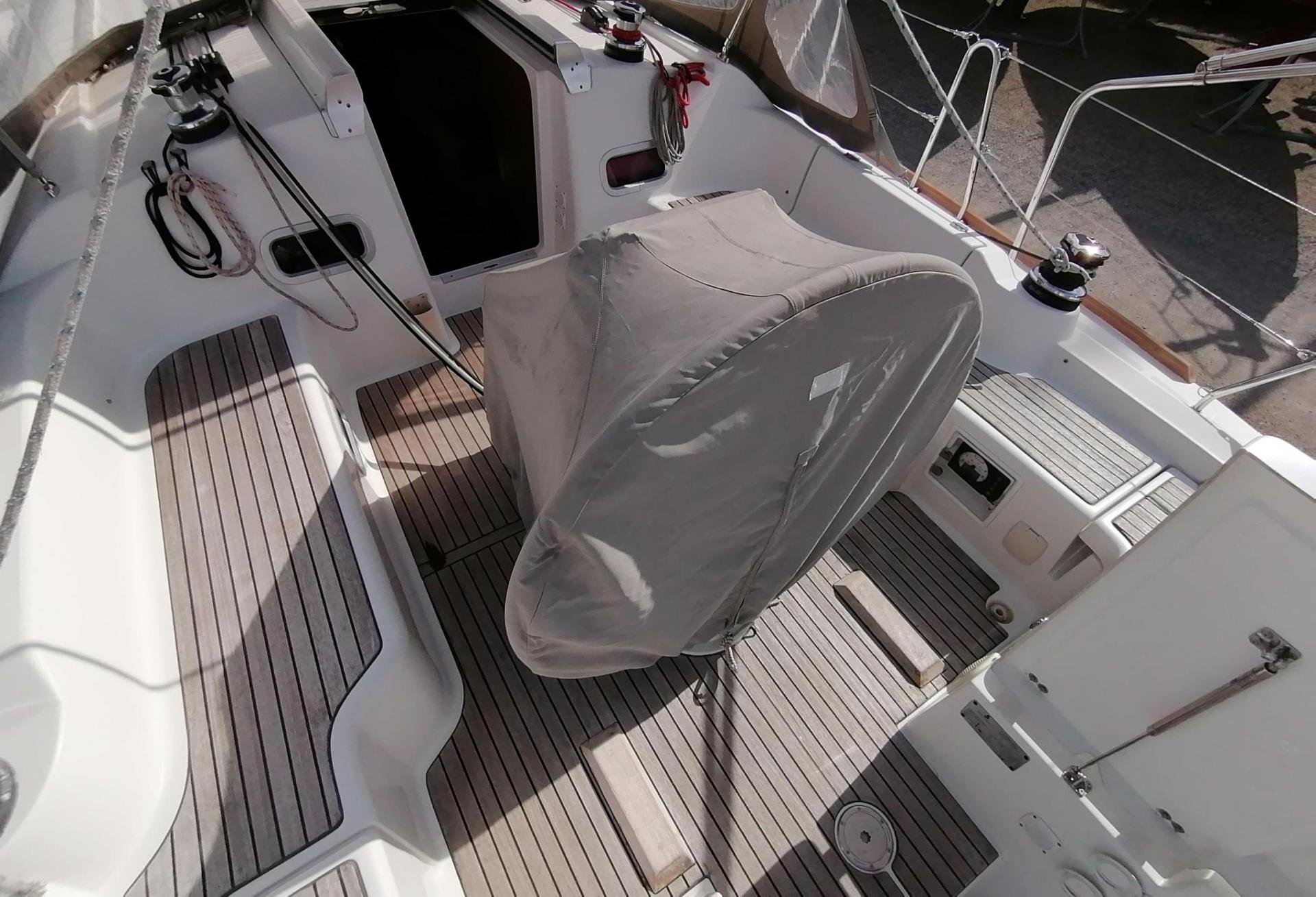 Voilier BENETEAU OCEANIS 37 2013 exterieur 37