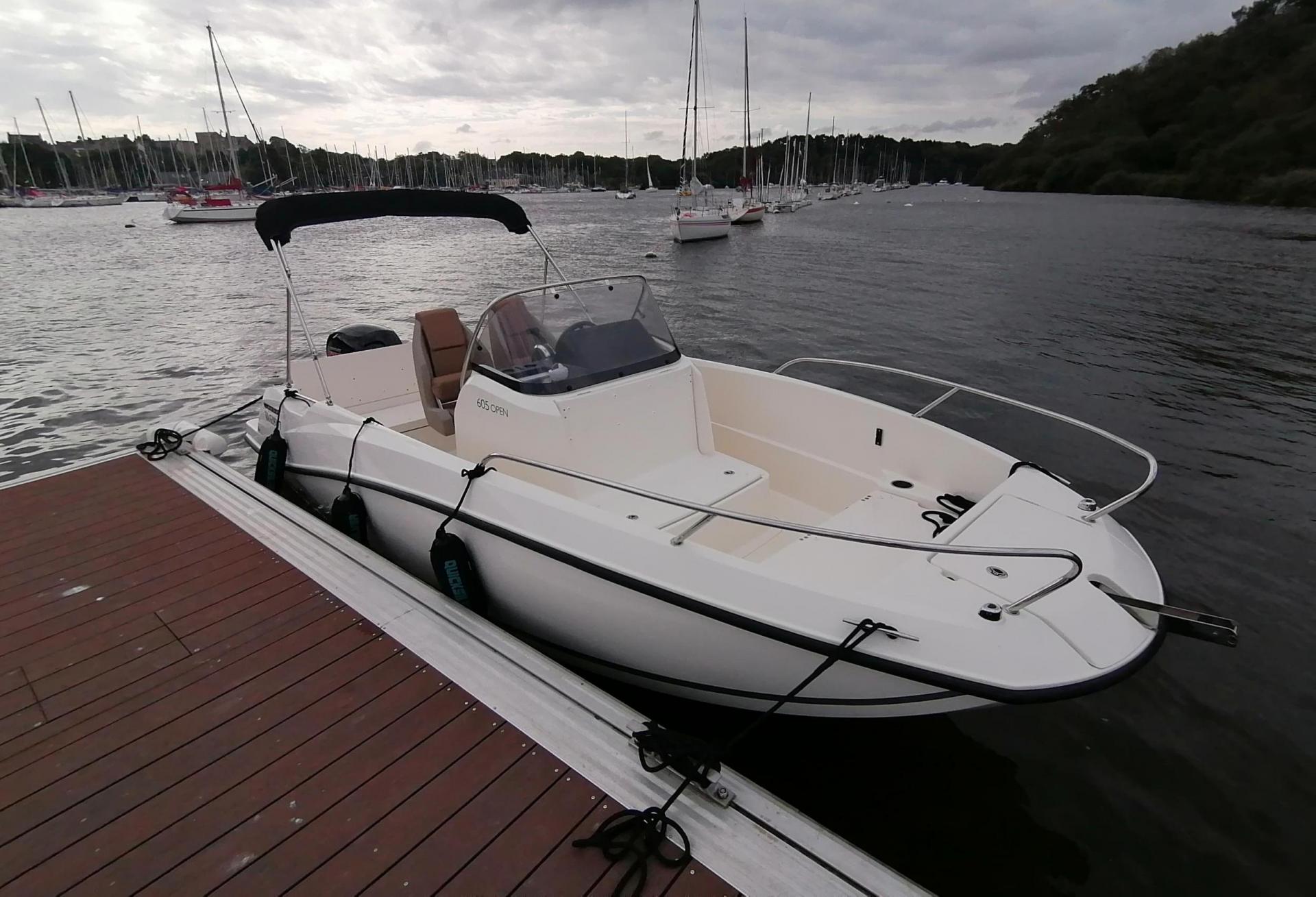 Bateau moteur QUICKSILVER ACTIV 605 OPEN 2021 exterieur 1