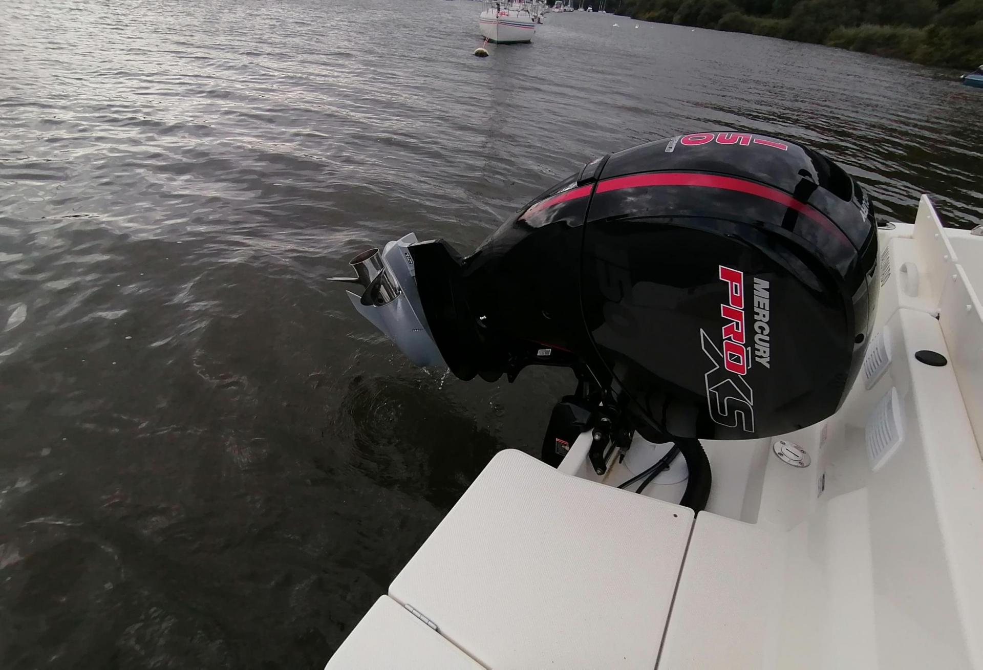 Bateau moteur QUICKSILVER ACTIV 605 OPEN 2021 exterieur 7