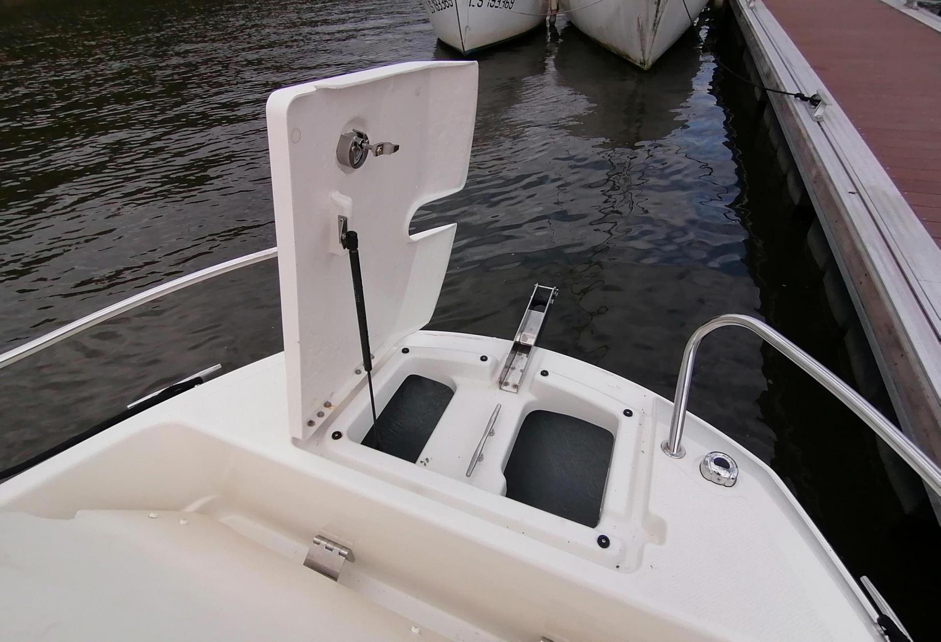Bateau moteur QUICKSILVER ACTIV 605 OPEN 2021 exterieur 21