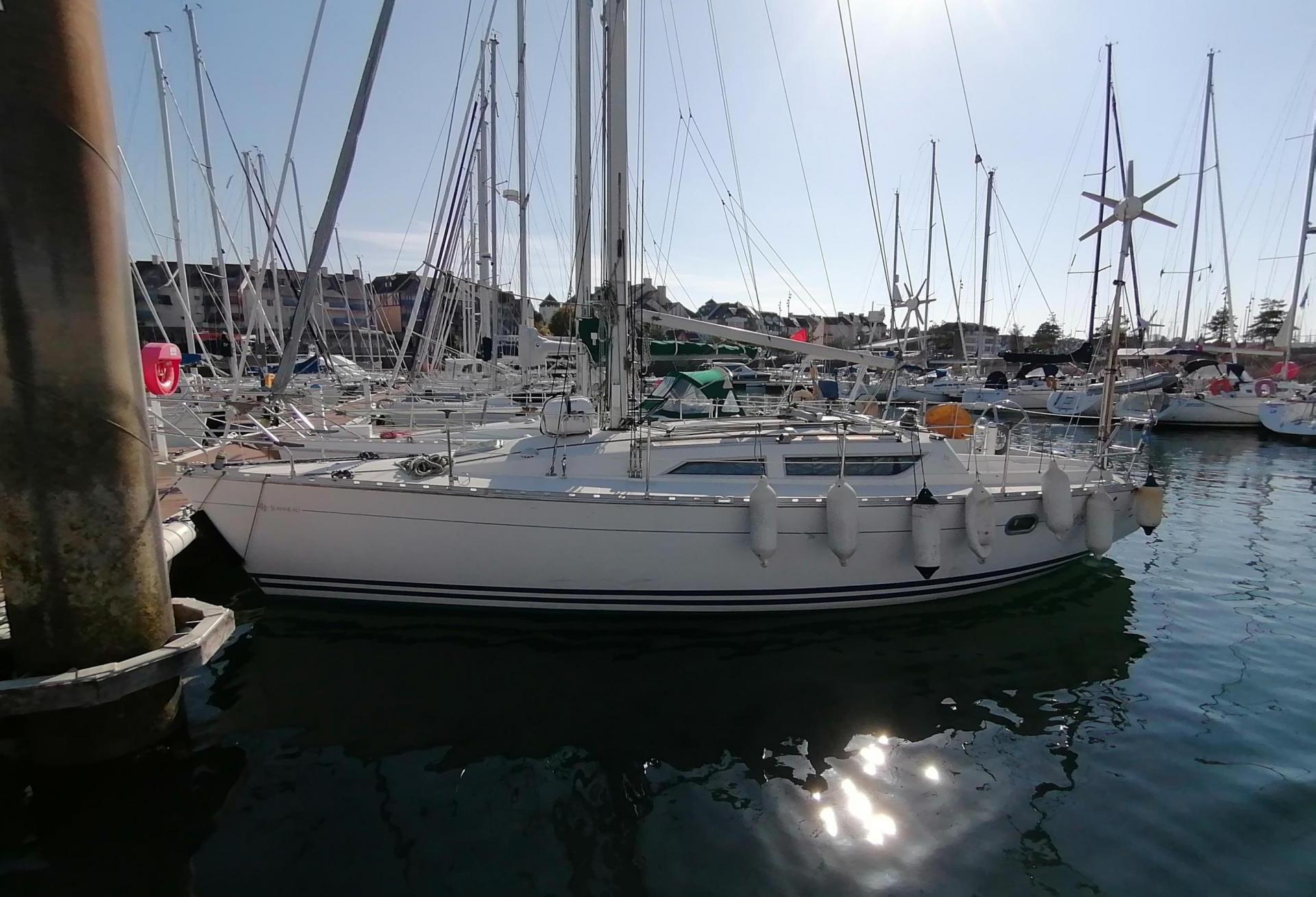 Voilier Jeanneau Sun Odyssey 33.1 1996 exterieur 3