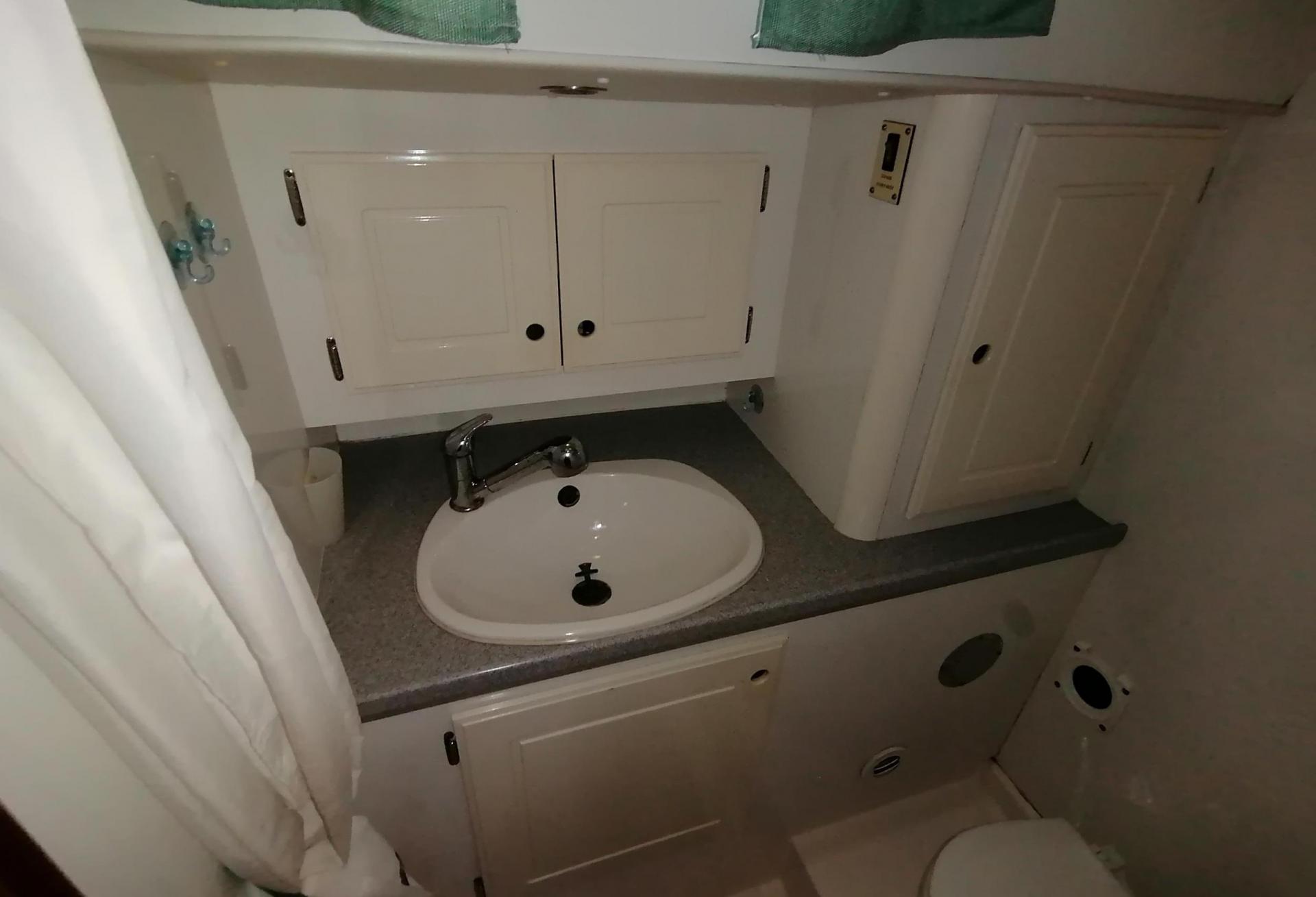 Voilier NAJAD 361 1998 interieur 11