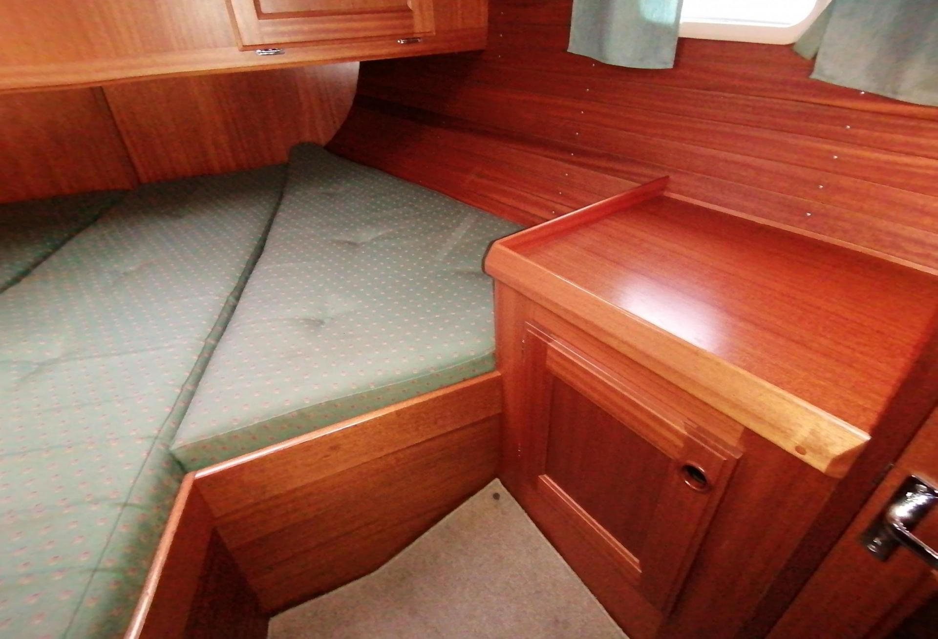 Voilier NAJAD 361 1998 interieur 19