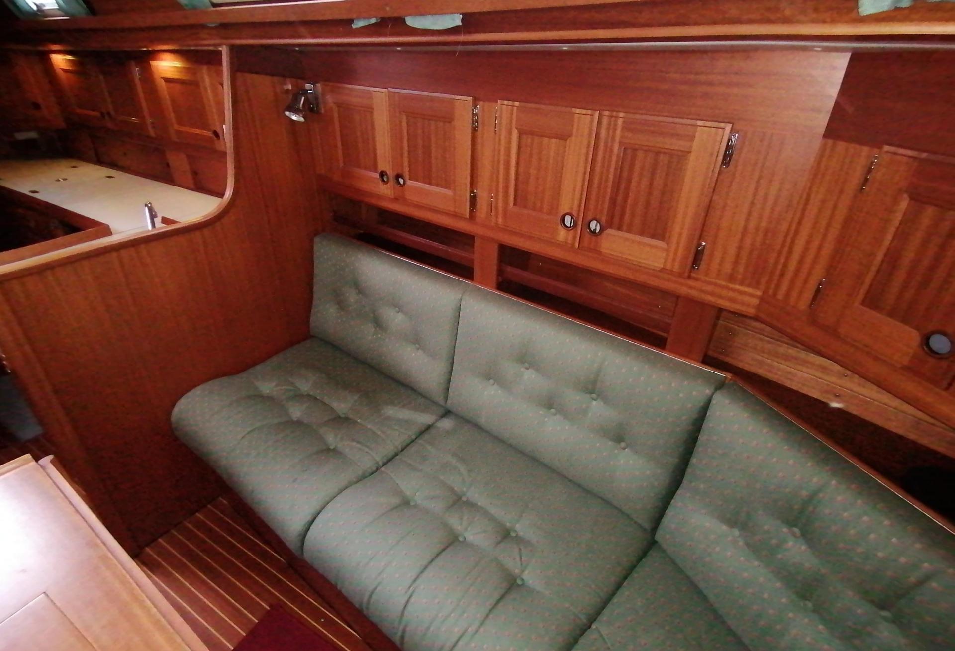 Voilier NAJAD 361 1998 interieur 24