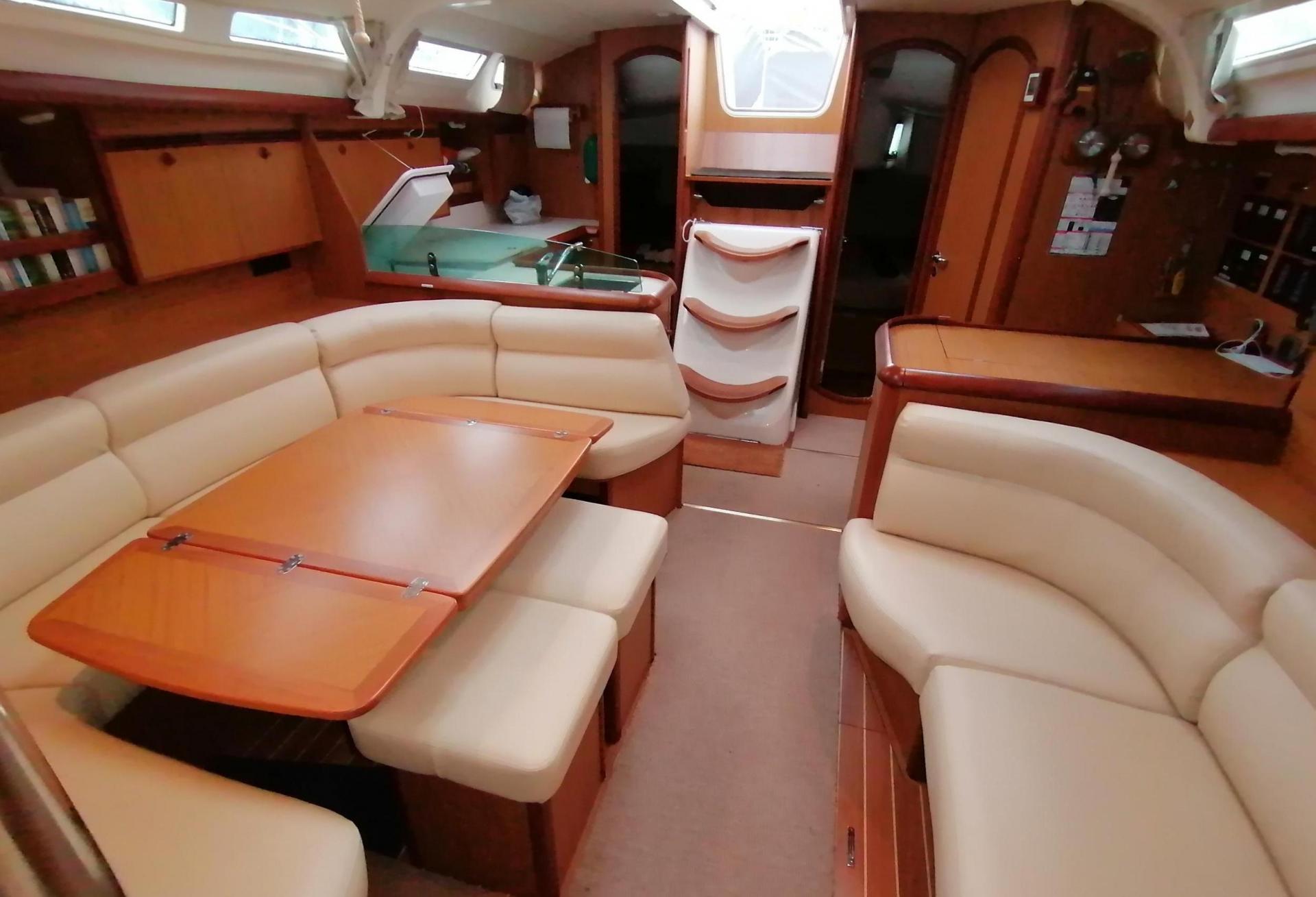 Voilier Jeanneau Sun Odyssey 45 2008 interieur 5