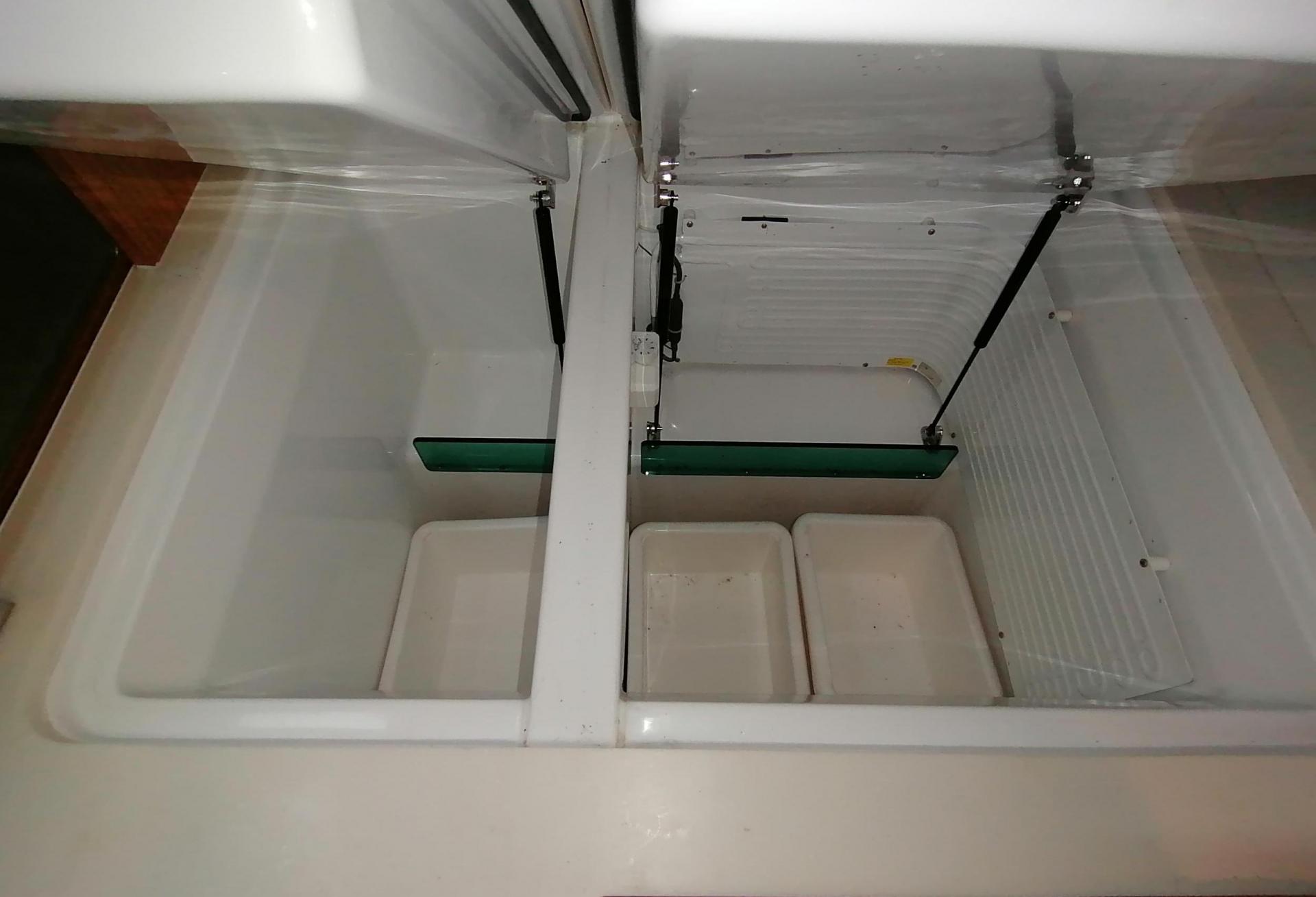 Voilier Jeanneau Sun Odyssey 45 2008 interieur 9
