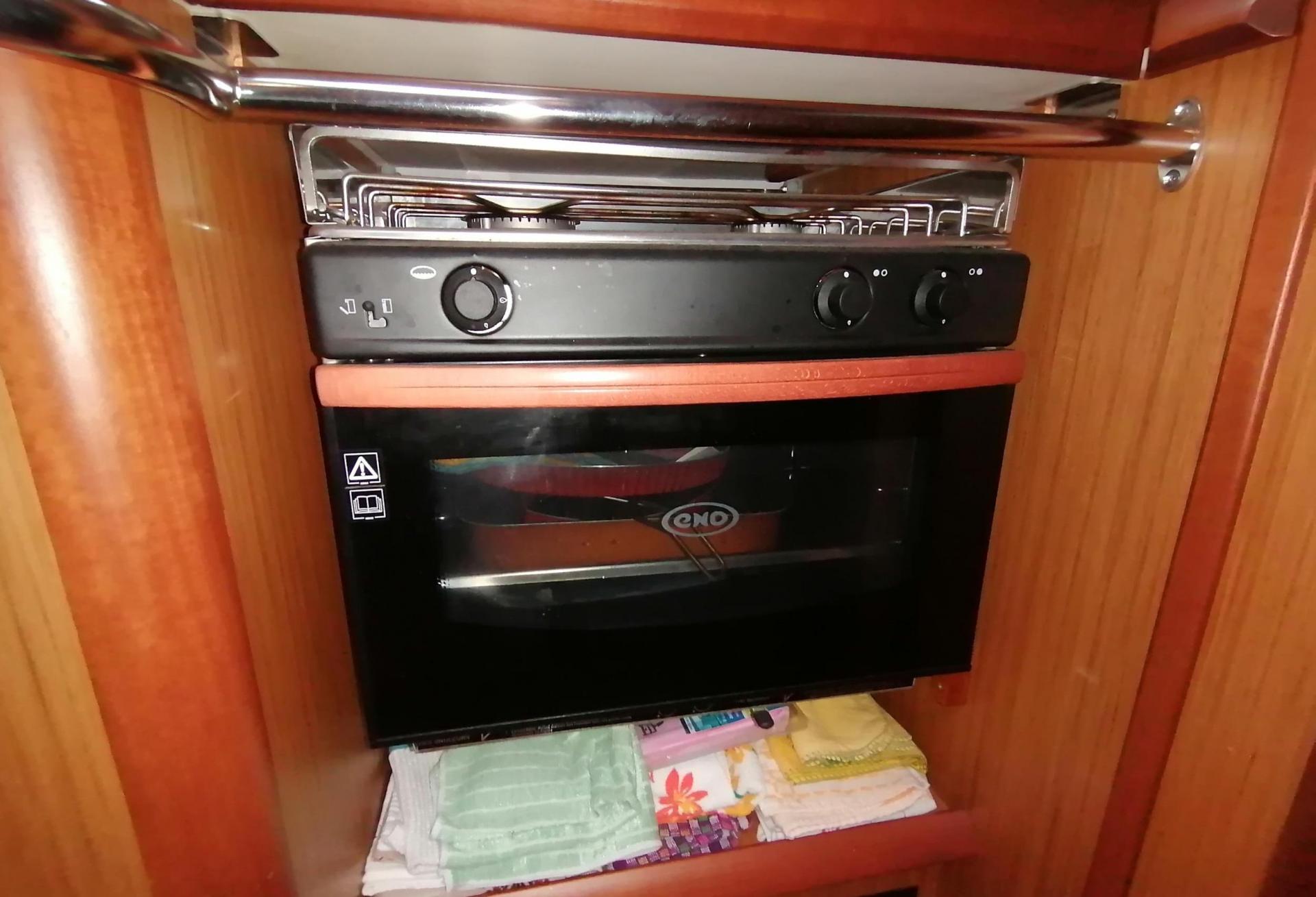 Voilier Jeanneau Sun Odyssey 45 2008 interieur 11