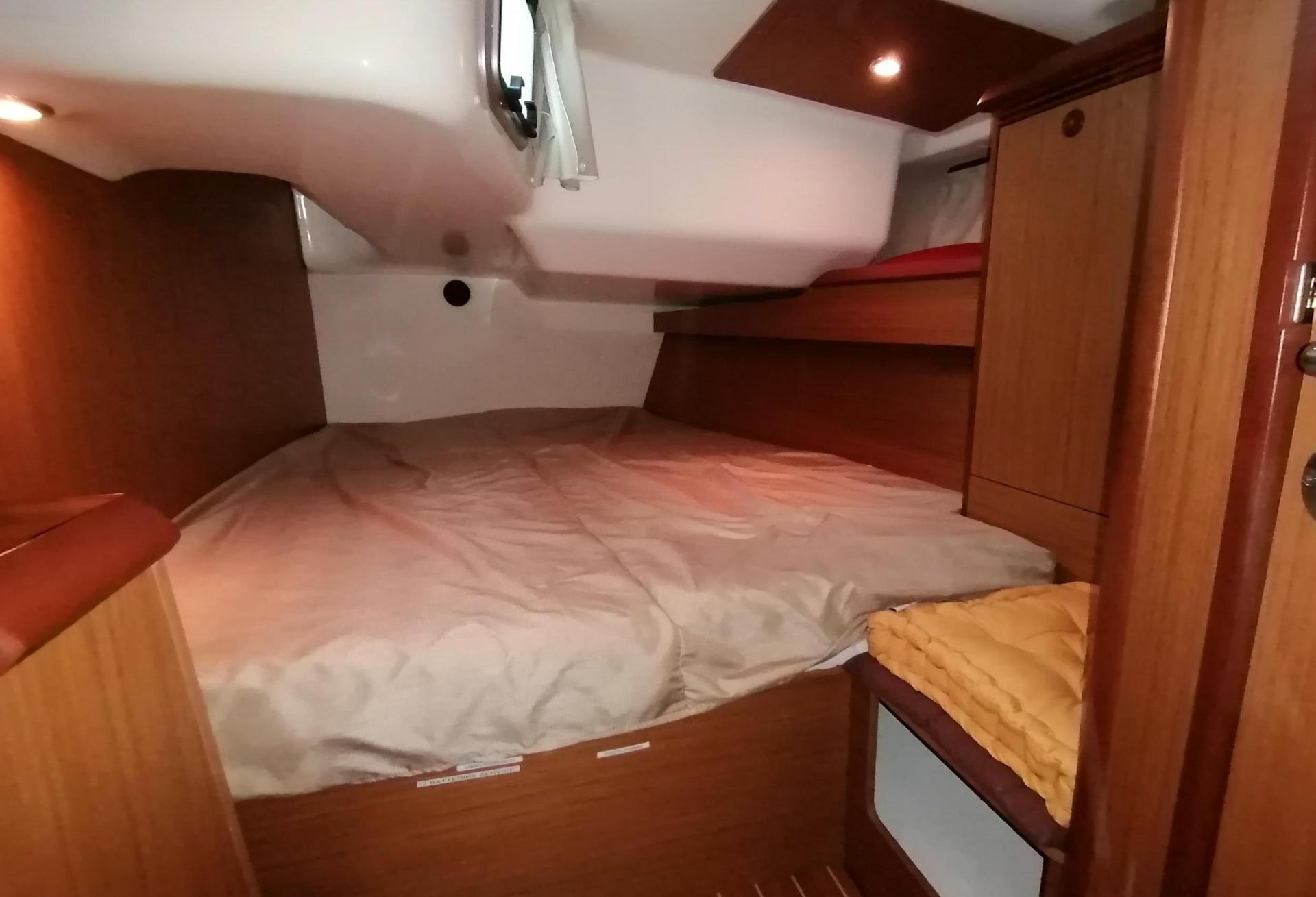 Voilier Jeanneau Sun Odyssey 45 2008 interieur 27