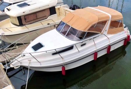 Bateau moteur Drago 22 2013 exterieur 2
