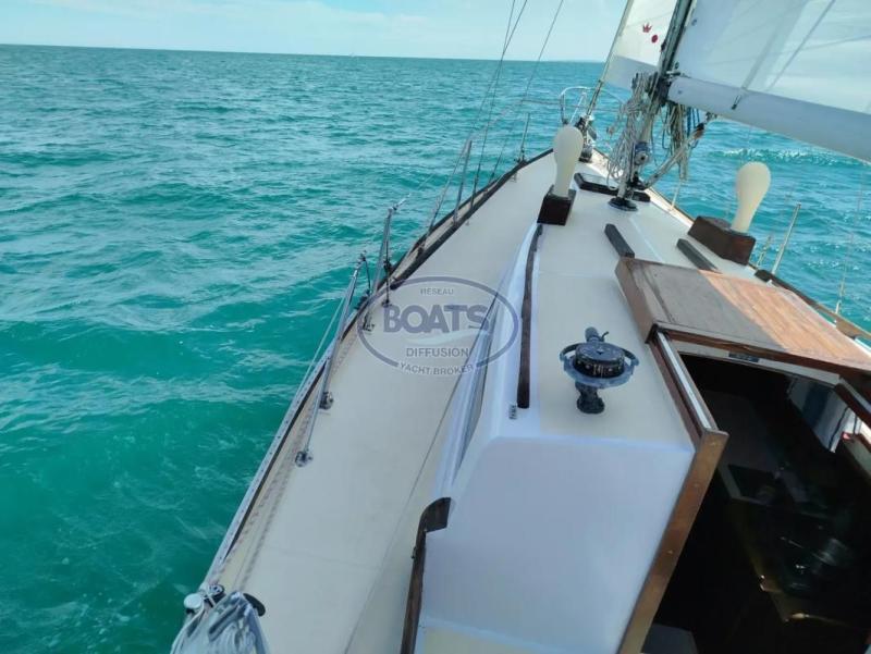 Voilier LECOMTE YACHTS MEDALIST 33 MK2 1966 exterieur 13