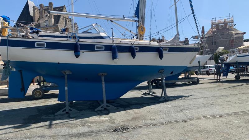 Voilier Hallberg-Rassy 352 1981 exterieur 52