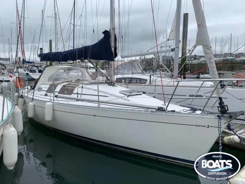 Voilier Beneteau First 32.5 1990 home