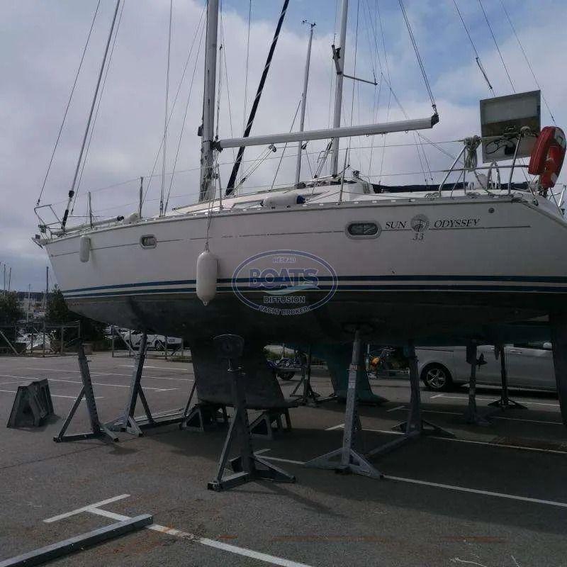 Voilier Jeanneau Sun Odyssey 33 1992 exterieur 3