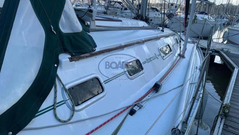 Voilier Beneteau Oceanis 300 1995 exterieur 3