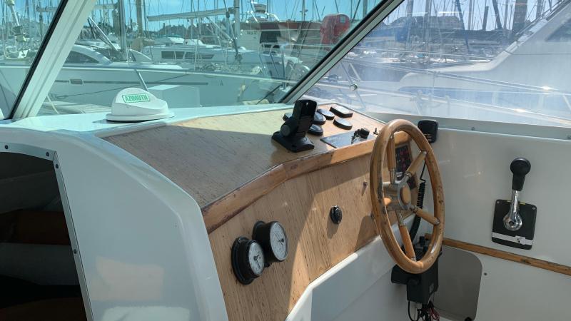 Bateau moteur Jeanneau Merry Fisher 700 1996 exterieur 24