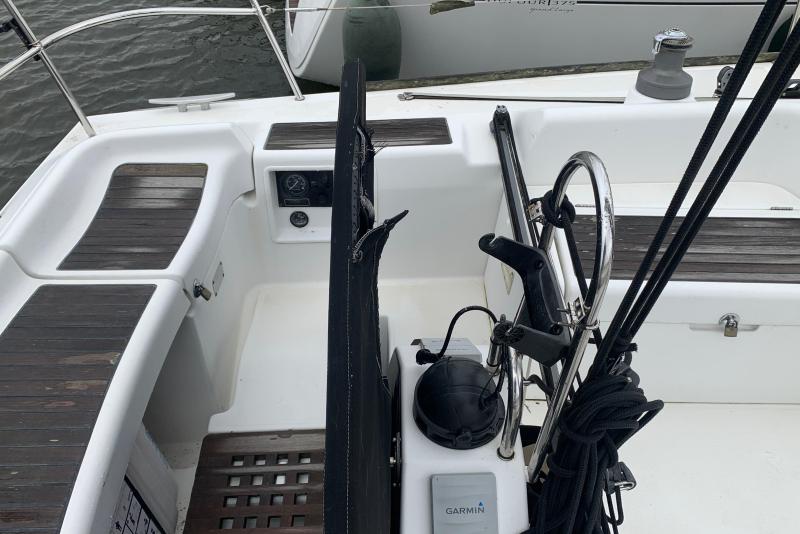 Voilier Beneteau First 40.7 2000 exterieur 9
