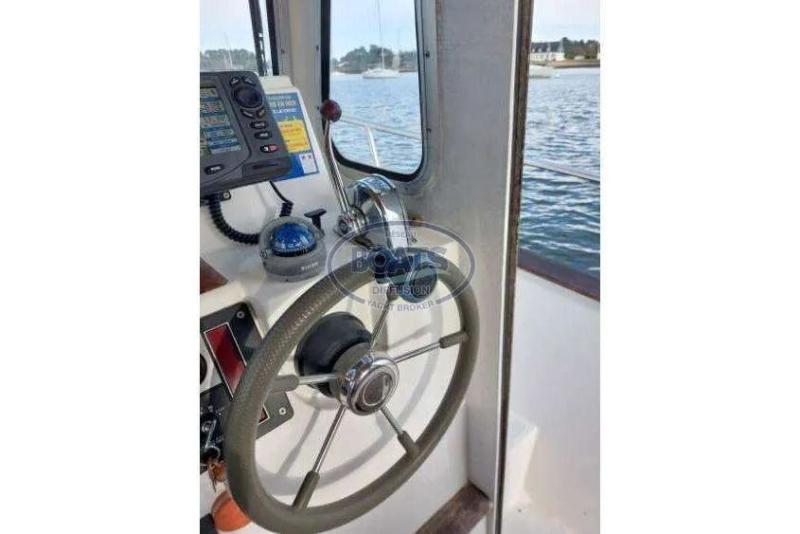 Bateau moteur Rhea RHEA 650 2000 exterieur 7