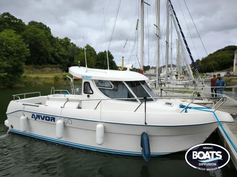 Bateau moteur Quicksilver Arvor 250 2003 12