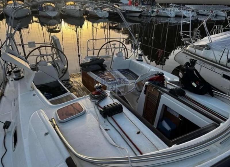 Voilier Beneteau Oceanis 40 2009 exterieur 11