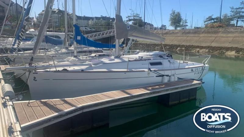Voilier Beneteau First 25.7 S 2010 27