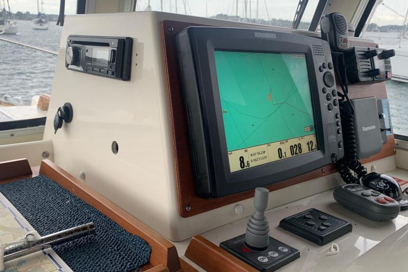 Bateau moteur Rhea Rhea 28 2013 exterieur 2