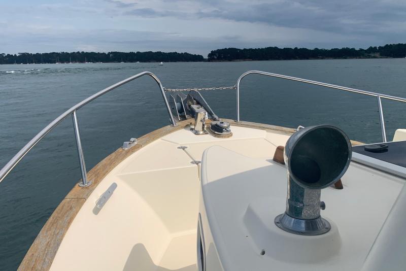 Bateau moteur Rhea Rhea 28 2013 exterieur 14