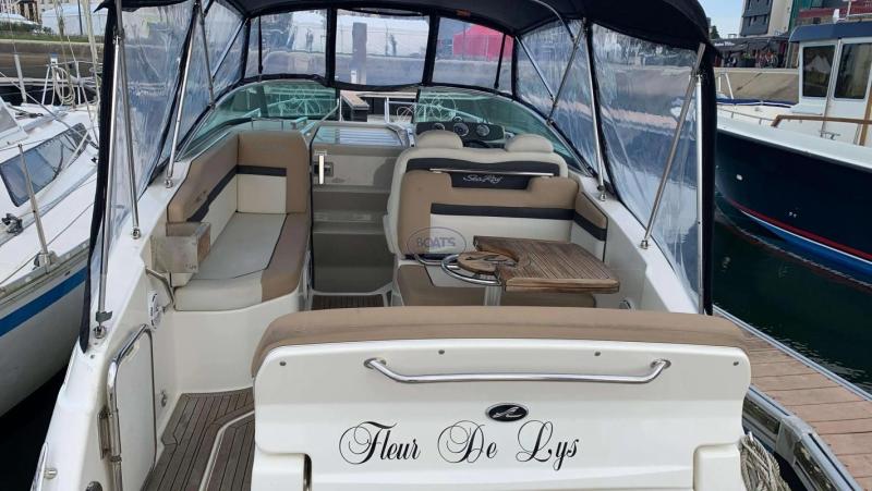 Bateau moteur Sea Ray 265 Sundancer 2013 exterieur 10