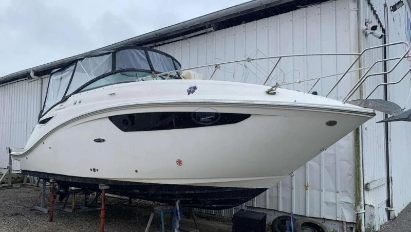 Bateau moteur Sea Ray 265 Sundancer 2013 exterieur 12