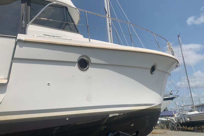 Bateau moteur Beneteau Swift Trawler 34 2014 exterieur 10