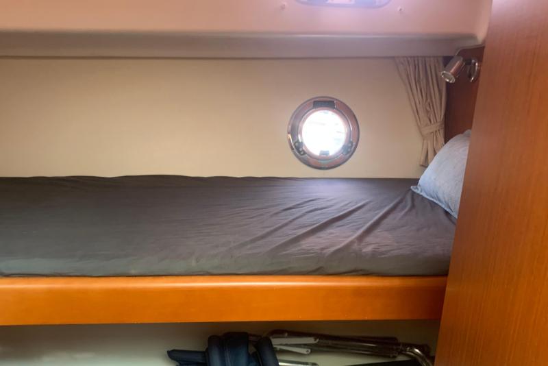 Bateau moteur Beneteau Swift Trawler 34 2014 exterieur 21