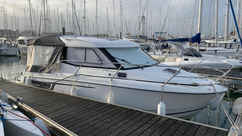 Bateau moteur Jeanneau Merry Fisher 755 2015 exterieur 2