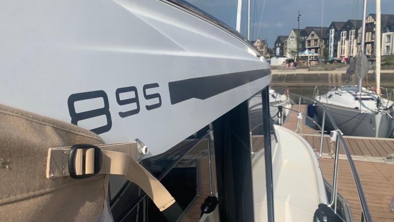 Bateau moteur Jeanneau Merry Fisher 895 2018 exterieur 4