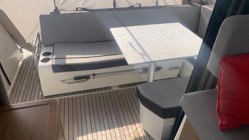 Bateau moteur Jeanneau Merry Fisher 895 2018 exterieur 21