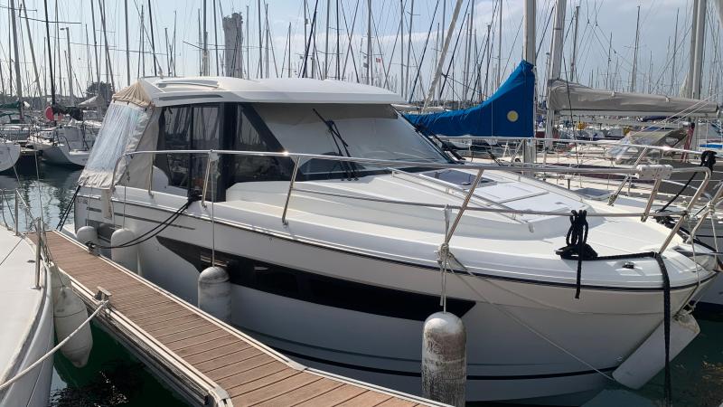 Bateau moteur Jeanneau Merry Fisher 895 2018 exterieur 38